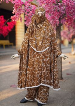 Alternative view of Khimar & Plazu - 120