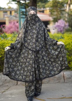 Alternative view of Khimar & Plazu - 118