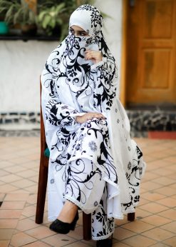 Alternative view of Khimar & Plazu - 126