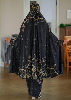 Alternative view of Khimar & Plazu - 109