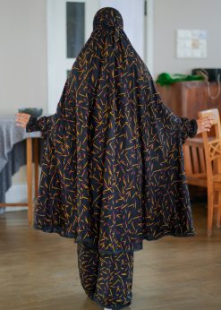 Alternative view of Khimar & Plazu - 110