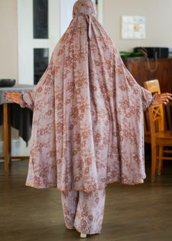 Alternative view of Khimar & Plazu - 112