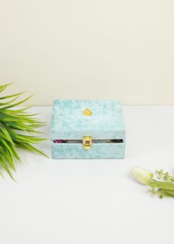 Alternative view of Budget Friendly Gift Packege -4