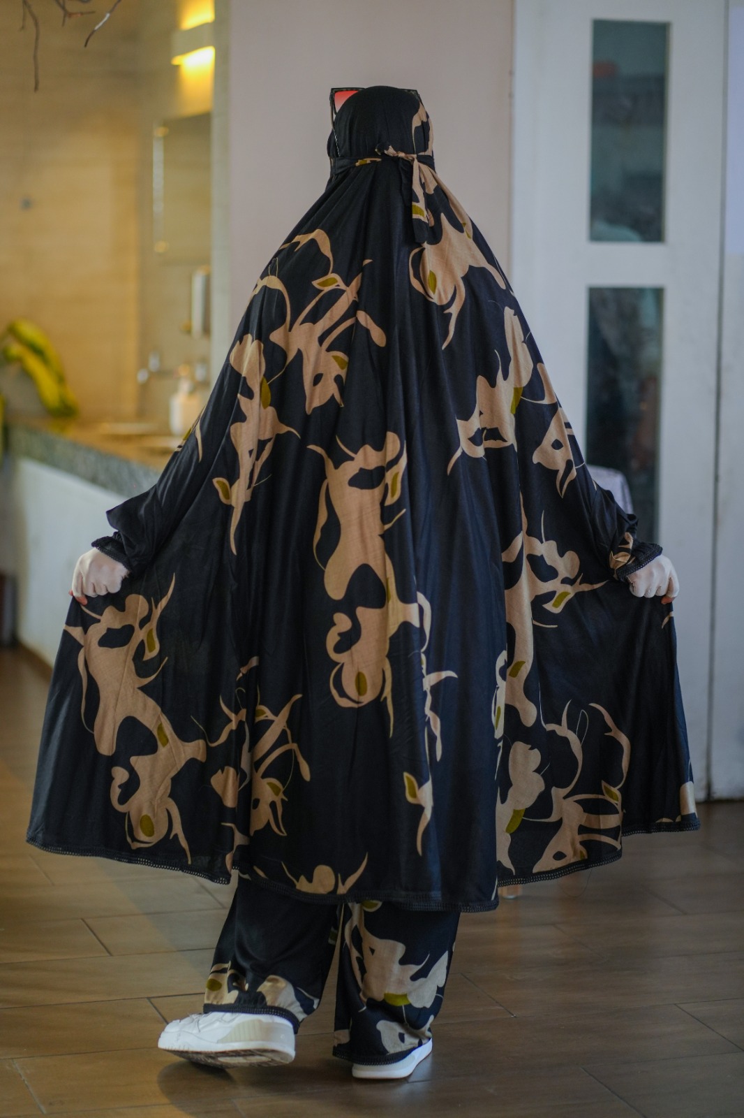 Khimar & Plazu - 120 - Image 4