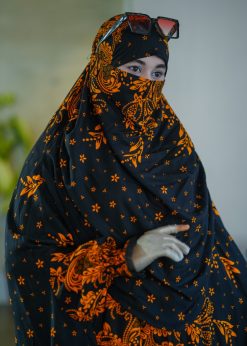 Alternative view of Khimar & Plazu - 118