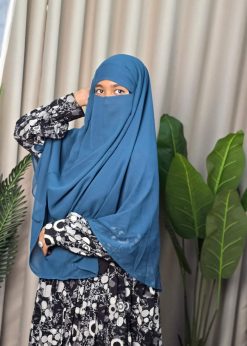 Alternative view of Premium 2-Layer Ready Hijab-hc19